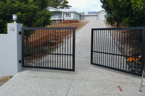 Swing Gate